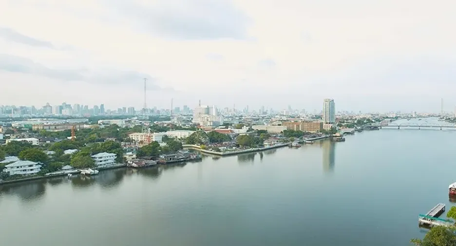 For sale 3 bed condo in Dusit, Bangkok