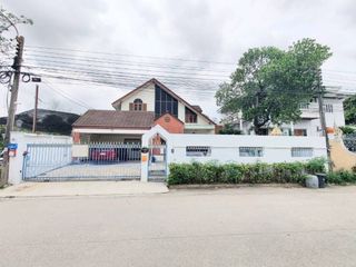 For sale 4 Beds house in Huai Khwang, Bangkok