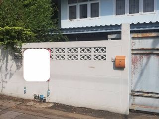 For sale 3 Beds house in Huai Khwang, Bangkok
