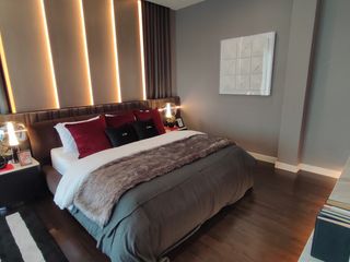 For sale 5 Beds house in Bang Na, Bangkok