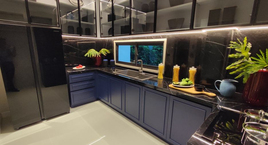 For sale 4 bed house in Bang Kruai, Nonthaburi