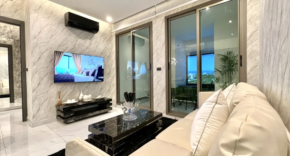 For sale 2 bed condo in South Pattaya, Pattaya