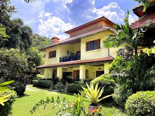 For sale 6 bed house in Hua Hin, Prachuap Khiri Khan