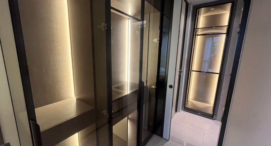 For sale 1 bed condo in Watthana, Bangkok