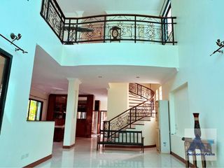 For sale 3 Beds house in Ratchathewi, Bangkok