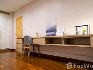For rent 2 bed condo in Khlong Toei, Bangkok