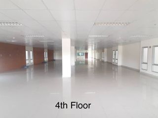 For sale office in Phra Khanong, Bangkok