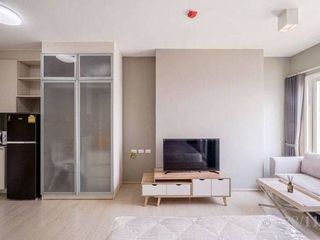 For sale studio condo in Huai Khwang, Bangkok
