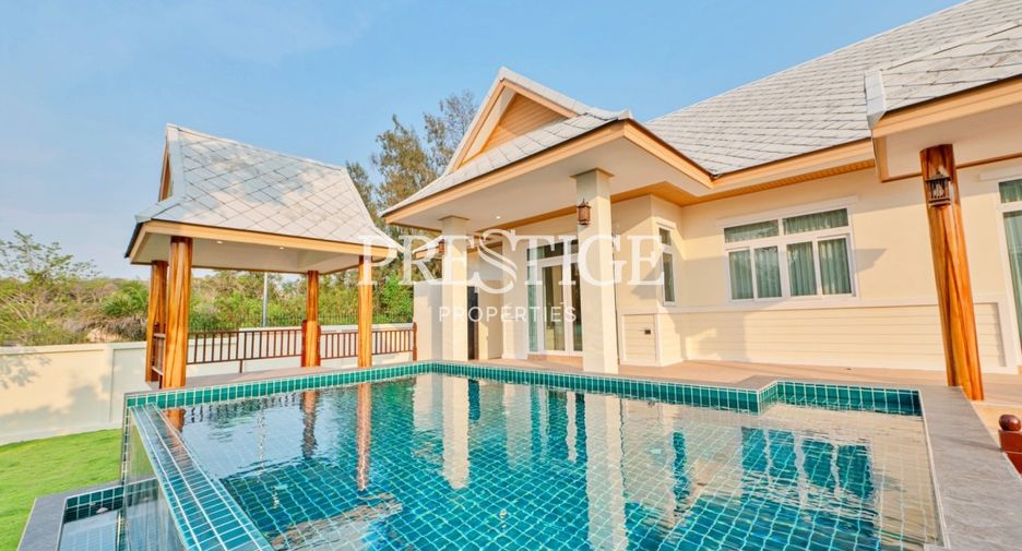 Casa en venta de 3 habitaciones en Bang Lamung, Chonburi