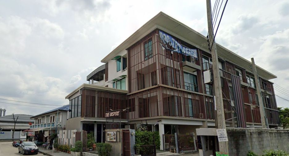 For sale office in Bang Kapi, Bangkok