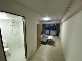For sale studio condo in Ratchathewi, Bangkok