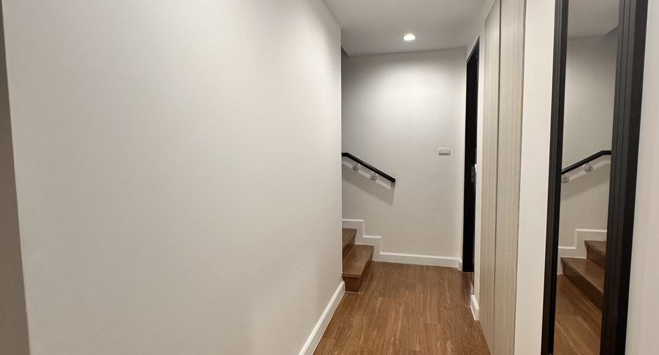 For rent 3 bed townhouse in Thalang, Phuket