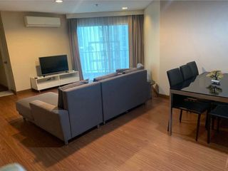 For rent 2 bed condo in Huai Khwang, Bangkok