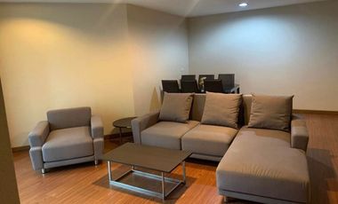 For rent 2 bed condo in Huai Khwang, Bangkok