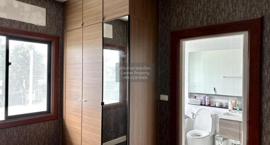 For rent 5 bedrooms house in Pak Kret, Nonthaburi
