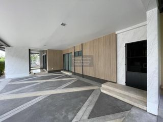 For rent 5 bedrooms house in Pak Kret, Nonthaburi
