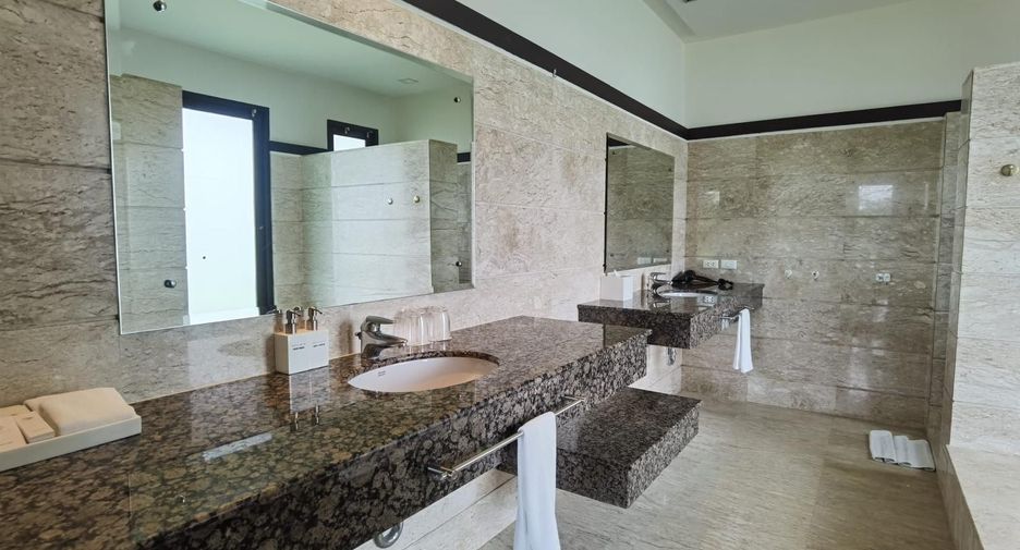 For rent 4 bed villa in Thalang, Phuket