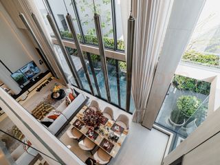For sale 3 Beds house in Huai Khwang, Bangkok