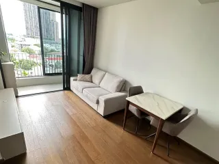 À louer et à vendre 1 chambre condo à Khlong Toei, Bangkok