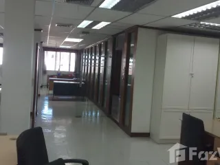 For sale office in Yan Nawa, Bangkok
