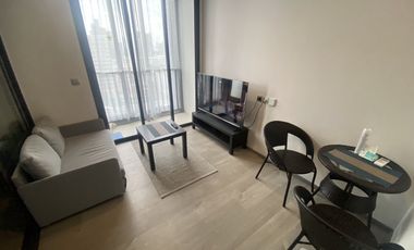 For rent 1 bed condo in Pathum Wan, Bangkok