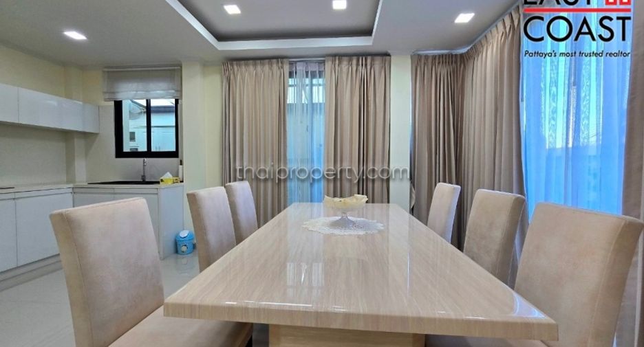 For sale 3 bedrooms house in Bang Lamung, Chonburi