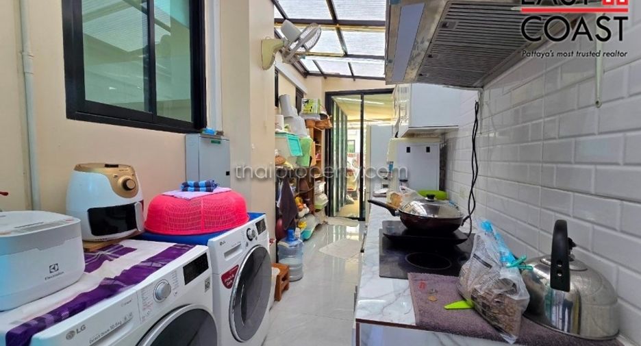 For sale 3 bedrooms house in Bang Lamung, Chonburi