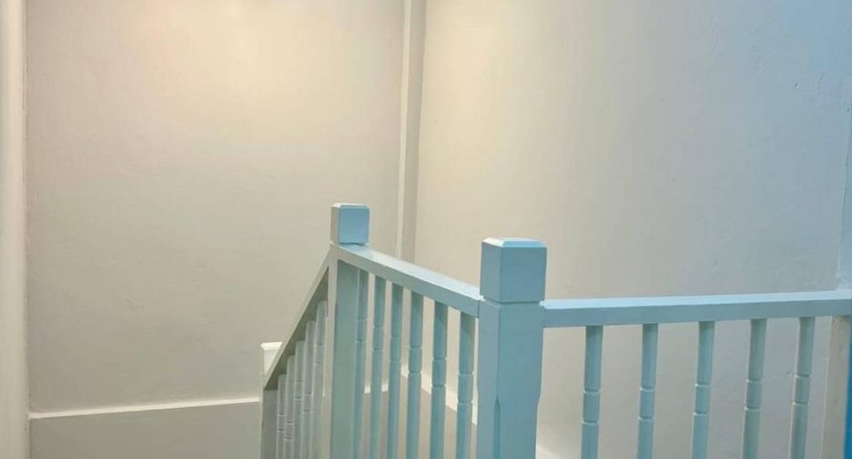 For sale 4 bed house in Sai Noi, Nonthaburi