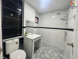 For sale 4 bed house in Sai Noi, Nonthaburi