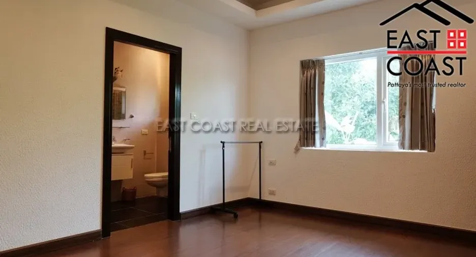 For rent and for sale 3 bedrooms house in Bang Lamung, Chonburi