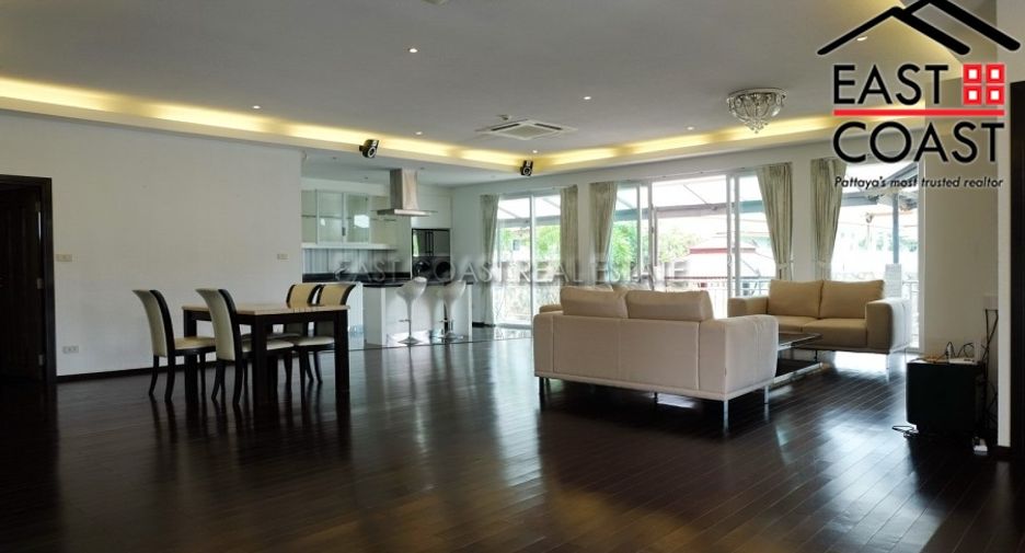 For rent and for sale 3 bedrooms house in Huay Yai, Pattaya