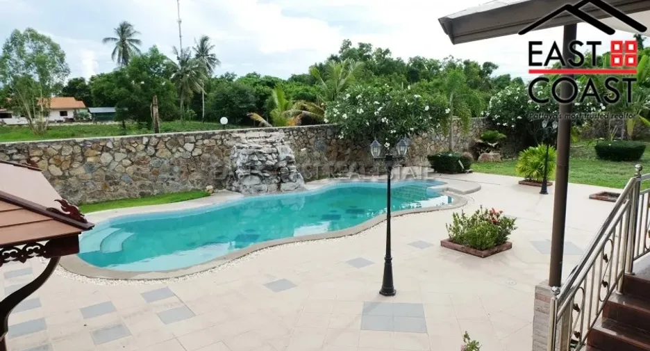 For rent and for sale 3 bedrooms house in Bang Lamung, Chonburi