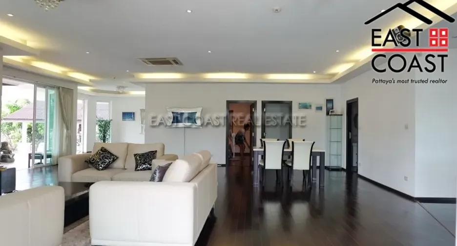 For rent and for sale 3 bedrooms house in Bang Lamung, Chonburi