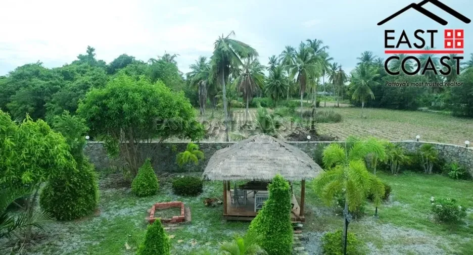 For rent and for sale 3 bedrooms house in Bang Lamung, Chonburi