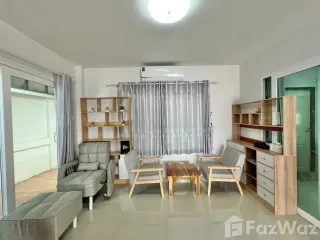 For sale 4 bed house in Mueang Udon Thani, Udon Thani