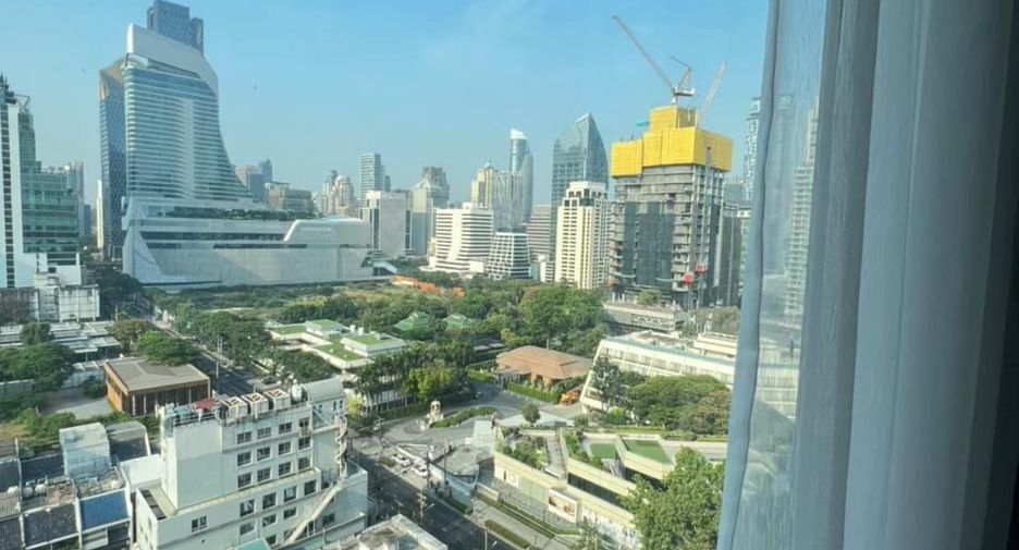 For sale 1 bed condo in Pathum Wan, Bangkok