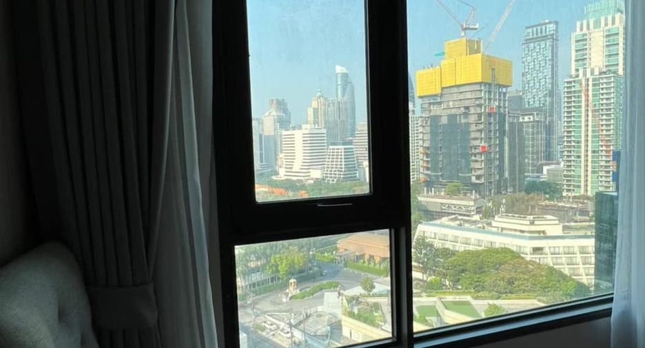 For sale 1 bed condo in Pathum Wan, Bangkok