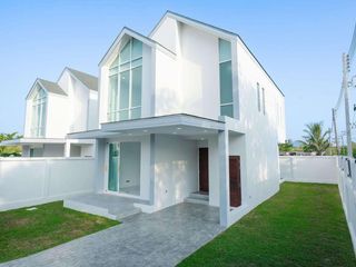 For sale 4 bed house in Mueang Phuket, Phuket