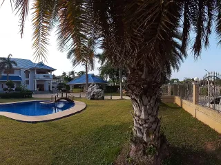 For rent 6 bed house in Hua Hin, Prachuap Khiri Khan