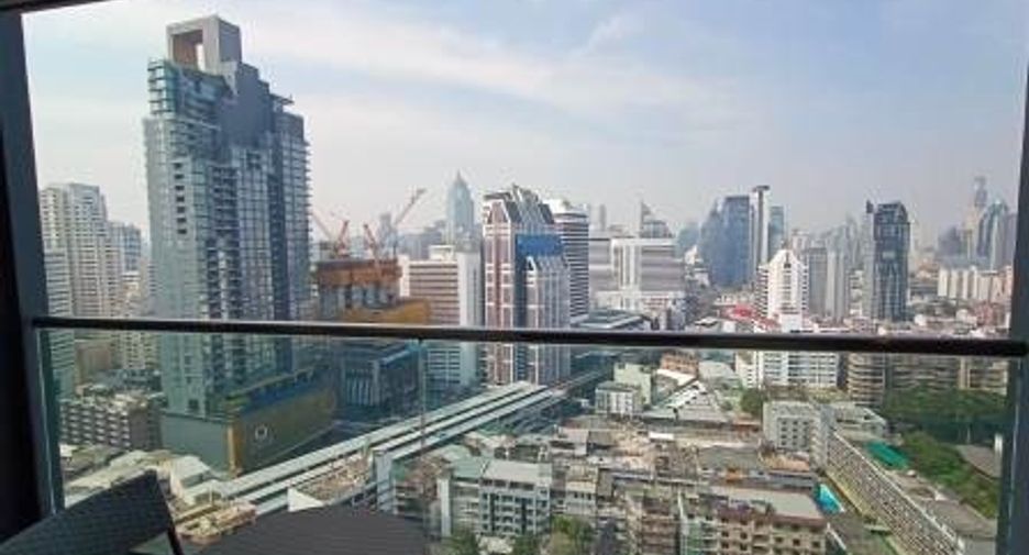 Продажа 2 спальни кондо в Кхлонг Тоеи, Бангкок