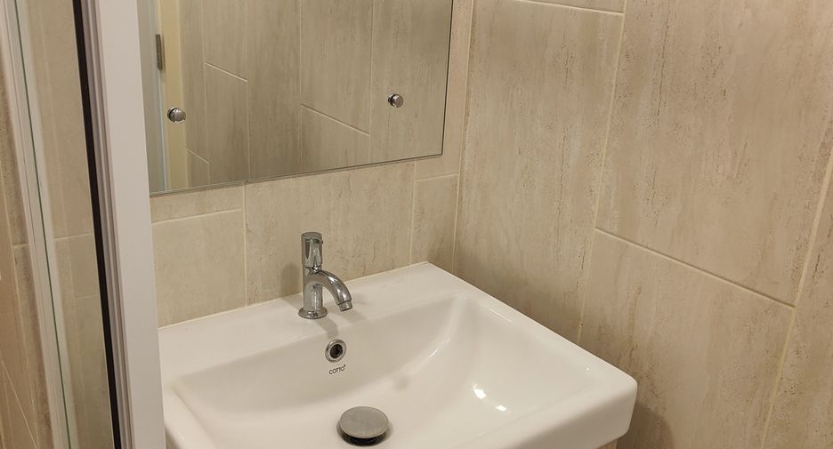 For sale 1 Beds condo in Lat Phrao, Bangkok
