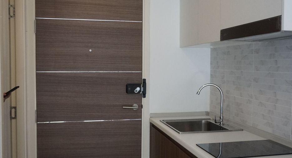 For sale 1 Beds condo in Lat Phrao, Bangkok