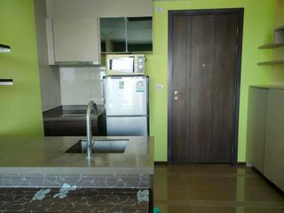 For sale 1 bed condo in Khlong San, Bangkok