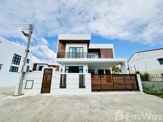 For rent 4 bed villa in Mueang Chiang Mai, Chiang Mai