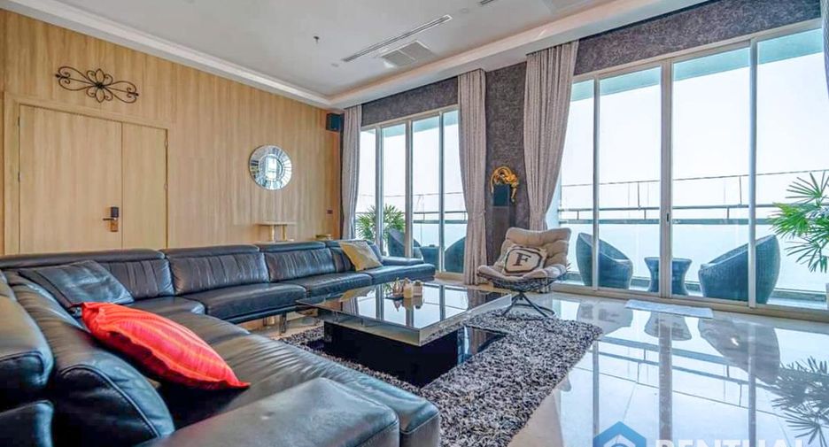 Condo en venta de 3 habitaciones en North Pattaya, Pattaya