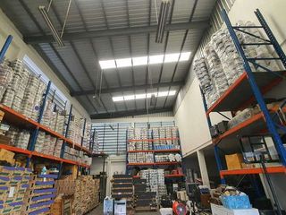 For sale warehouse in Bang Kapi, Bangkok