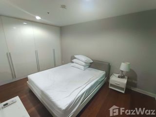 For rent 3 Beds condo in Huai Khwang, Bangkok