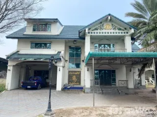 For sale 9 bed house in Si Racha, Chonburi