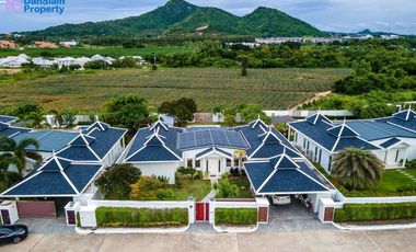 For sale 4 Beds villa in Hua Hin, Prachuap Khiri Khan