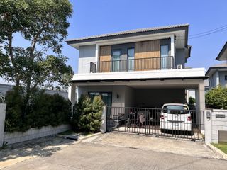 For rent 3 Beds house in Bang Khun Thian, Bangkok